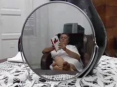 bu formda bir kız parçası evde amatör porno