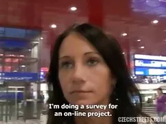 Bir sıçrama türk ev kadını porno ile kahve