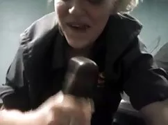 Çatıda Liz porno türk köy tatlım