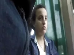 Angela, kız kardeş, amatör ev pornosu Victoria